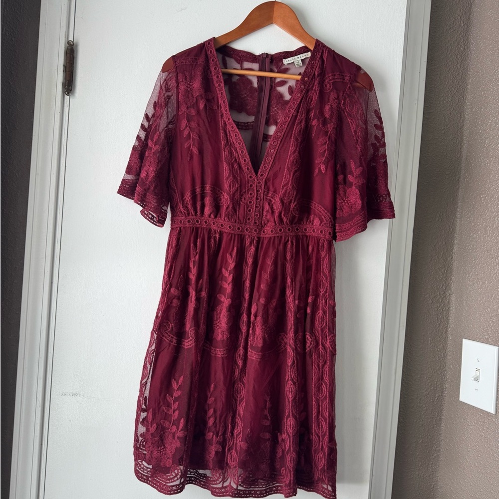 Elegant Burgundy Lace Dress